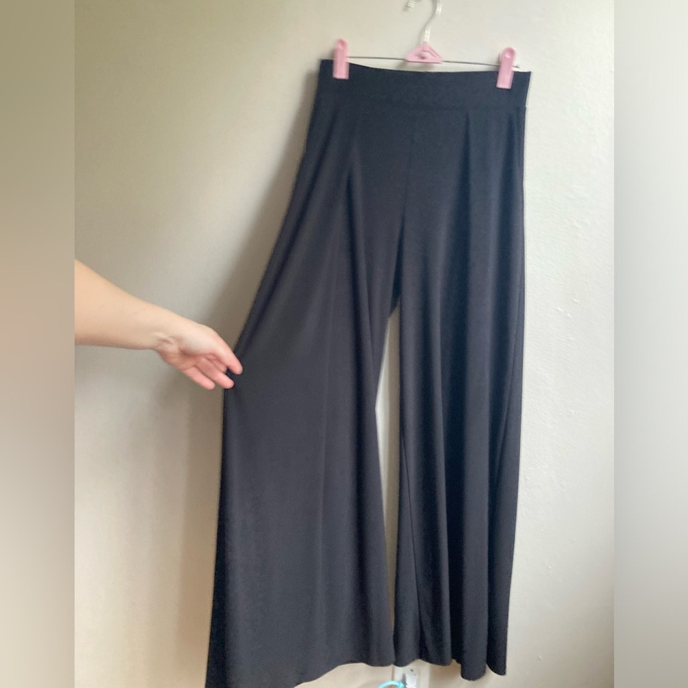 Black Palazzo Pants, Small - Picture 4 of 11